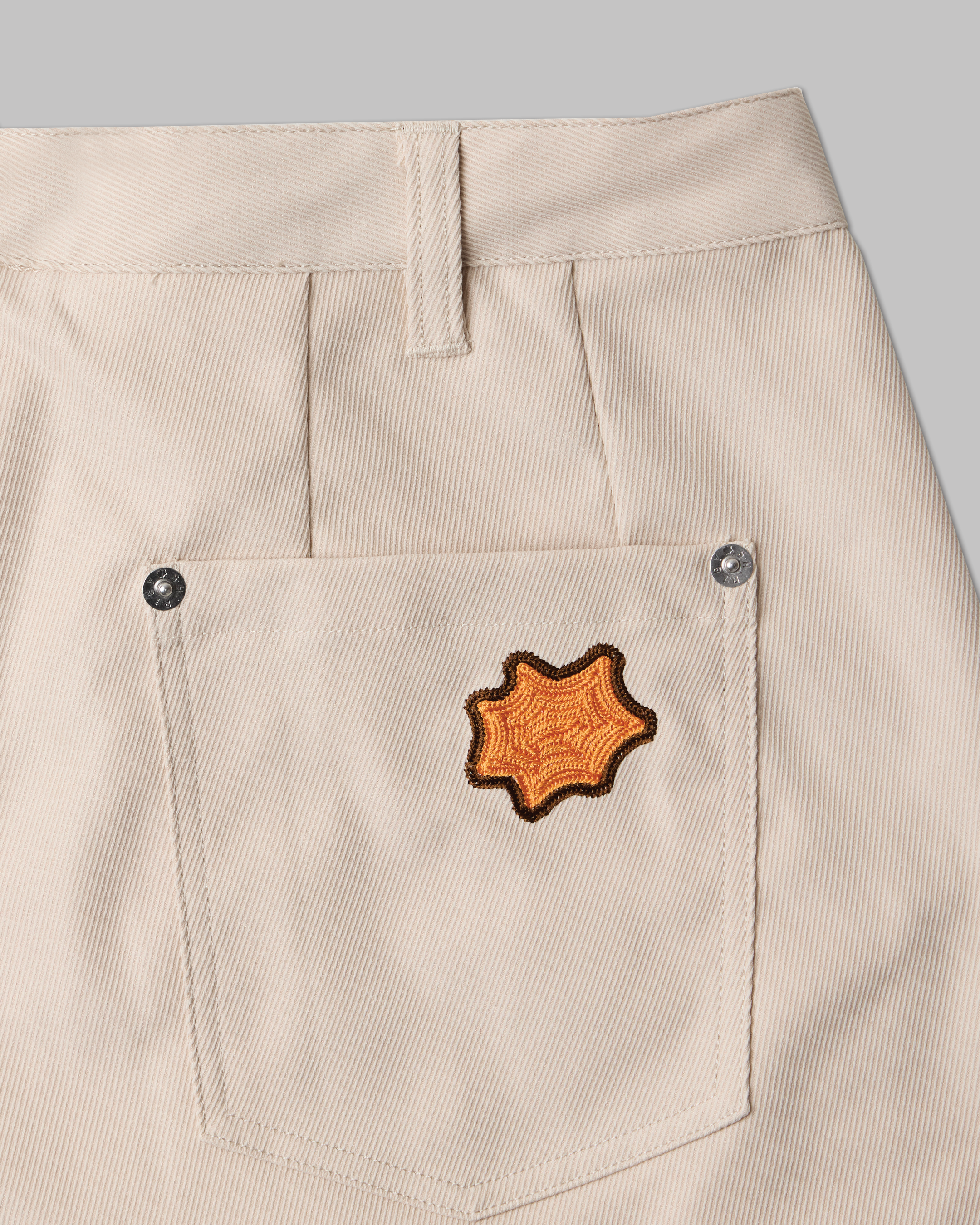 "Hardware" Wide Pleated Shorts - Tan